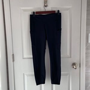 Lululemon Speed Up Mid-Rise Tight 25” - Women’s size 8